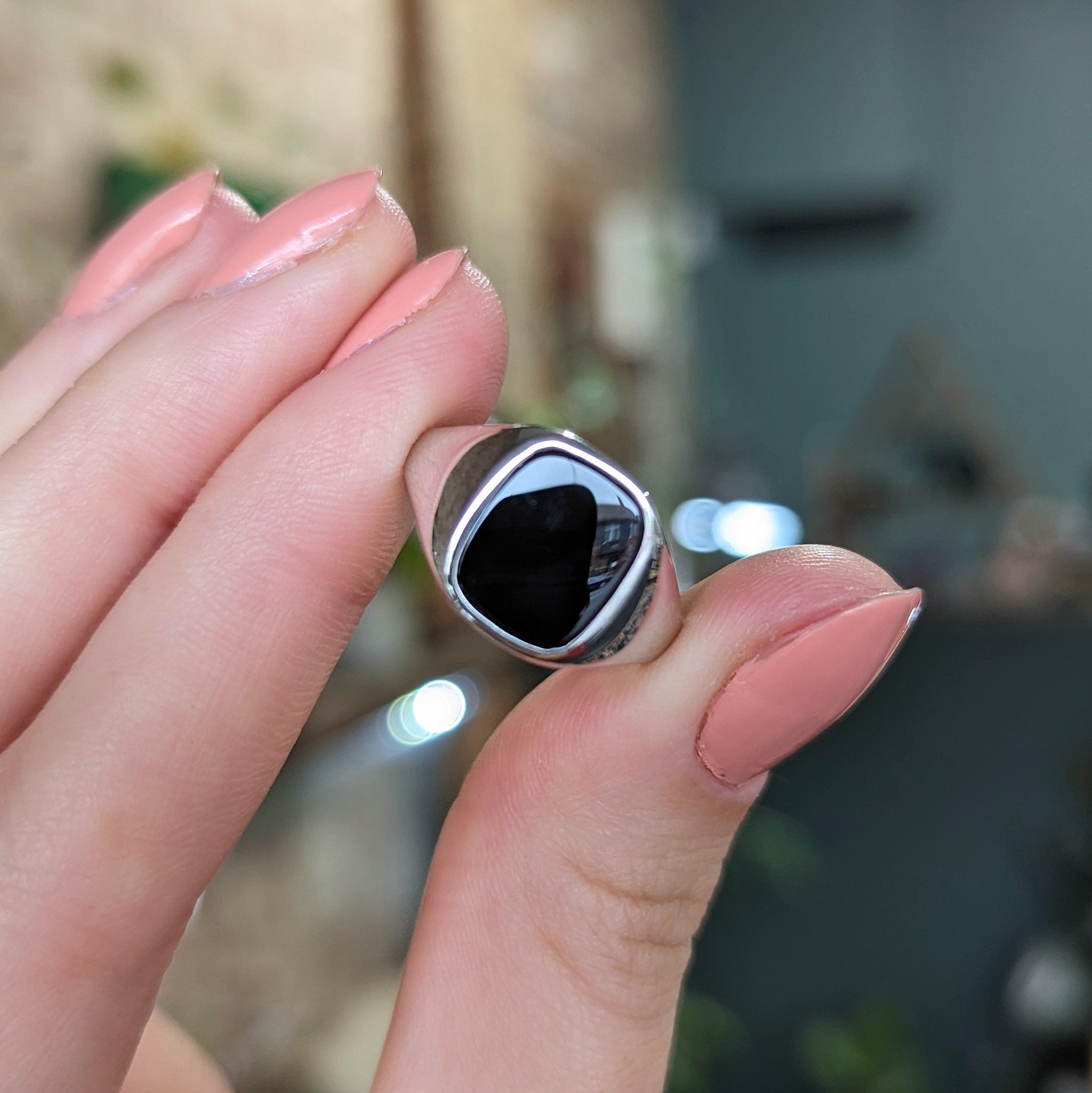 Signet Ring - Oval Onyx