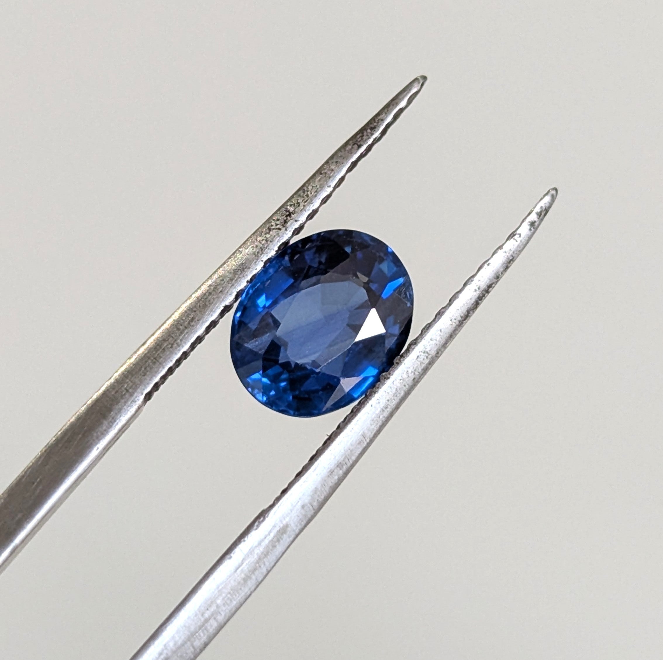 1.90ct Sapphire - Oval Blue Sapphire