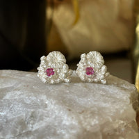 Manuela Igreja - Tussie Mussie W Studs