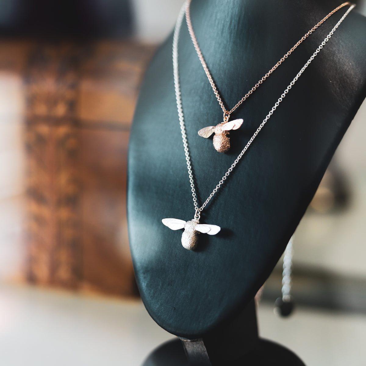Neckware