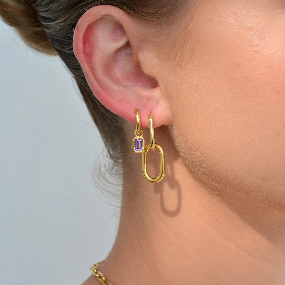 Linda Tahija - Gemme Huggie Earrings Yellow Gold Plate