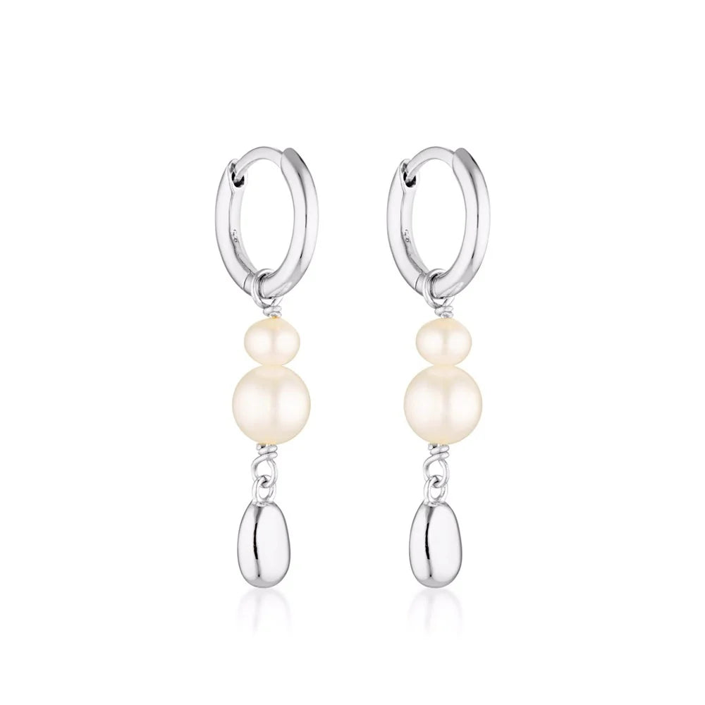 Linda Tahija - Brook Pearl Huggie