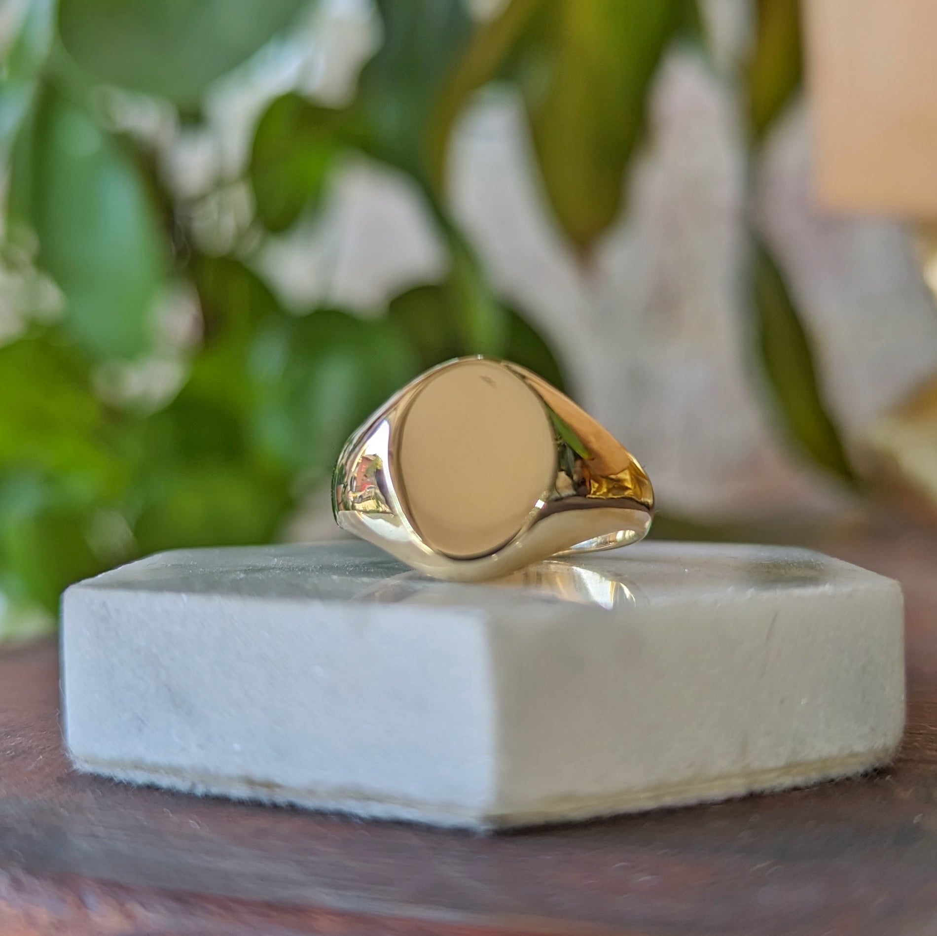 Signet Ring - 9ct Yellow Gold
