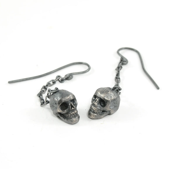 ANT HAT - Hanging Skull Earrings