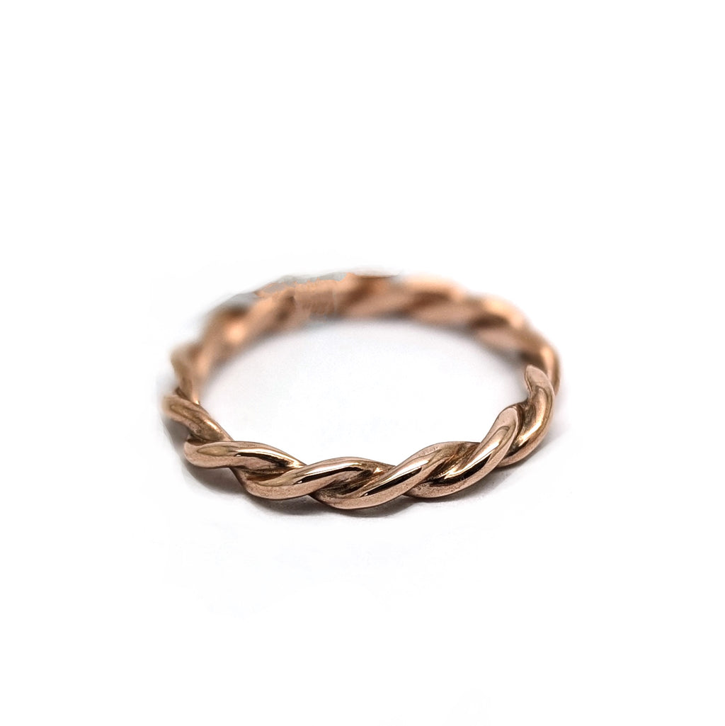 Rose Gold Rope Ring