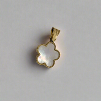 Flower Mother of Pearl Pendant