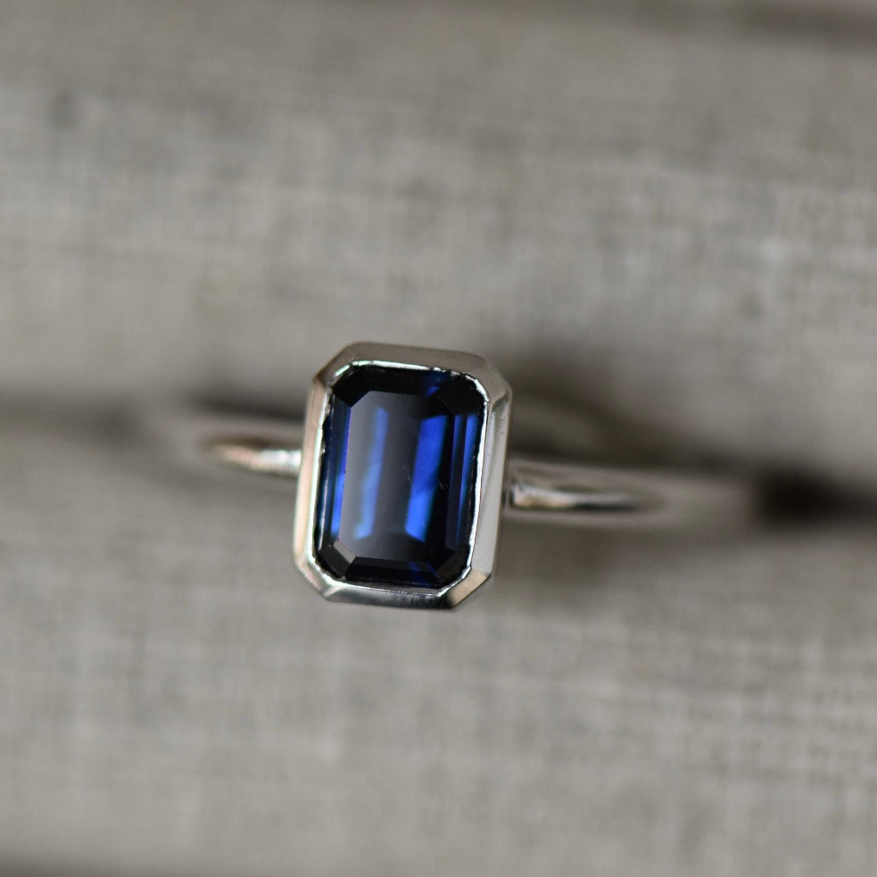 Second Empire Aline Ring - Australian Sapphire