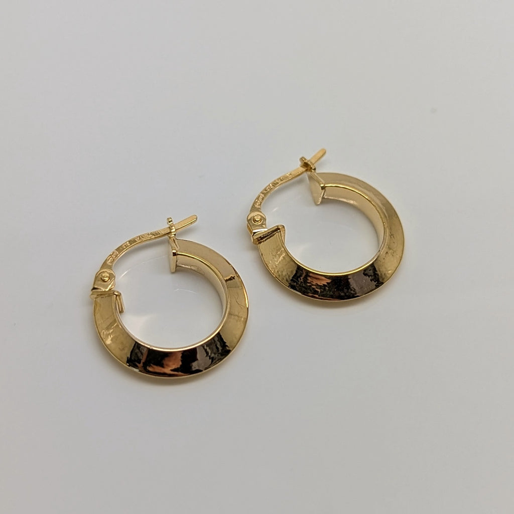 Round Knife Edge Hoop Earrings 9ct Yellow Gold