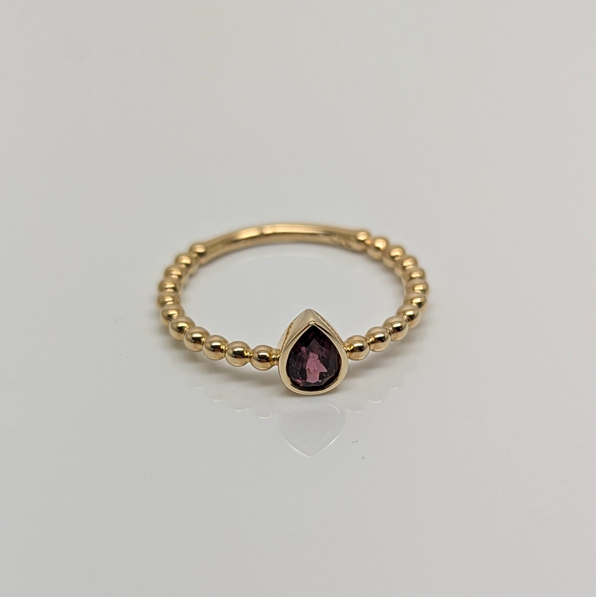 Beaded Garnet Ring - 9ct yellow gold
