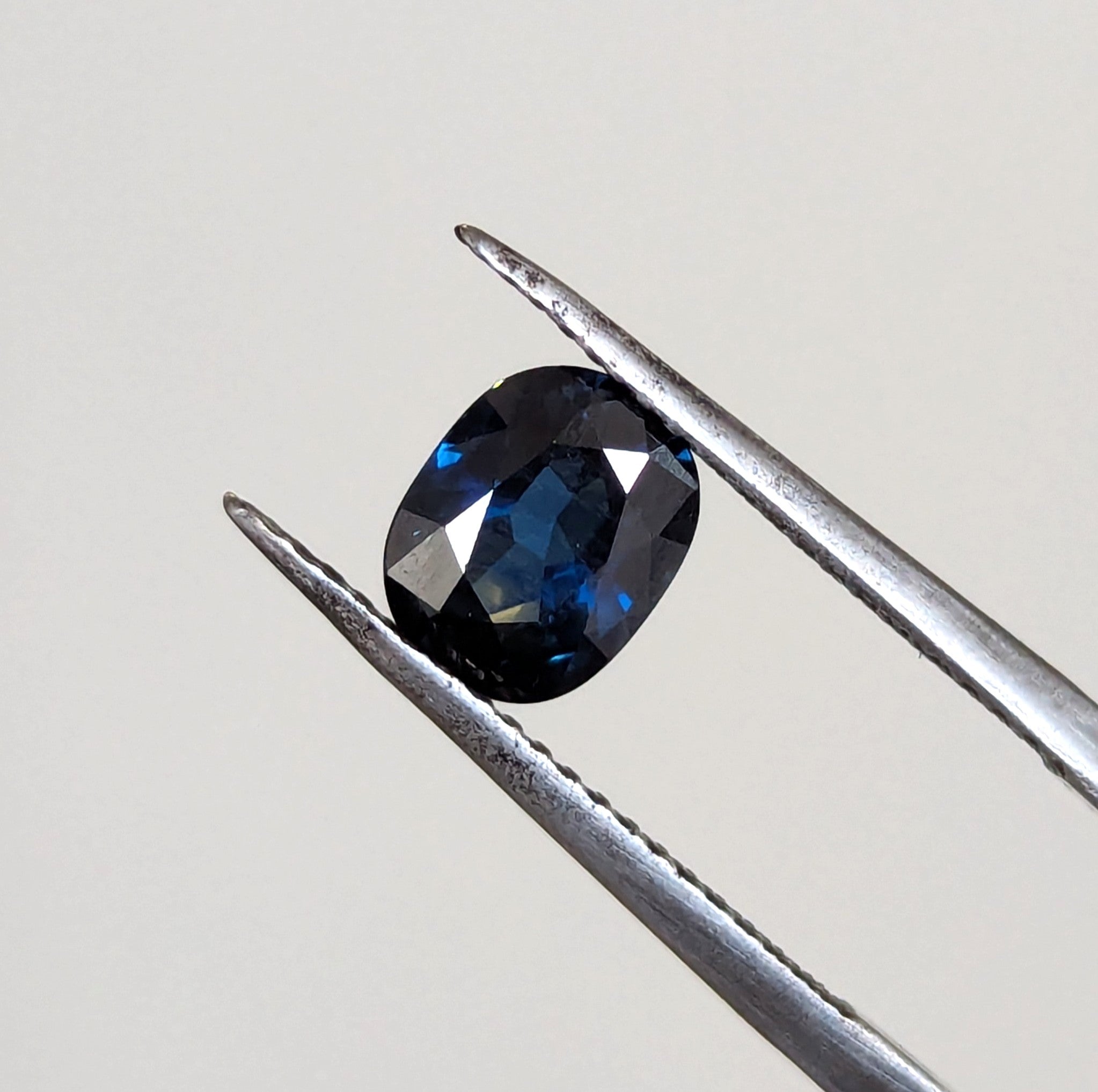1.324ct Sapphire - Oval Blue Sapphire