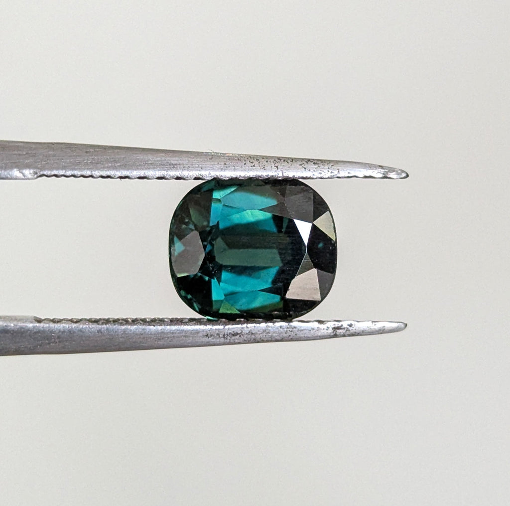 2.58ct Sapphire - Elongated Cushion Sapphire