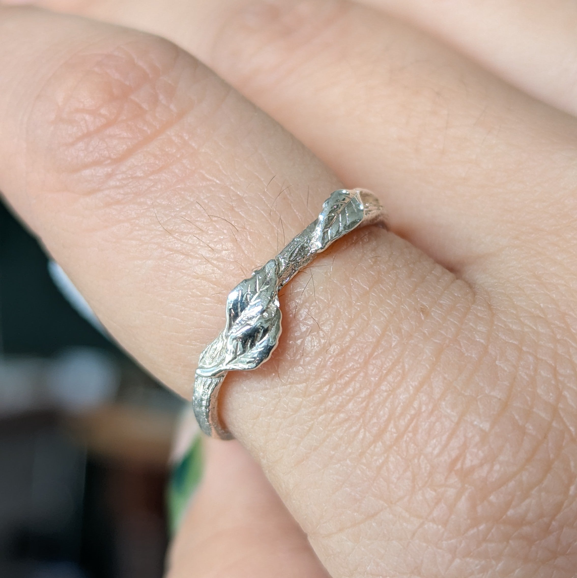 Kirra-Lea - Angel Hair Vine Three Leaf Ring