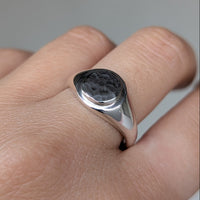 Astro Fengi - Hammered Signet