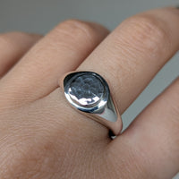 Astro Fengi - Hammered Signet