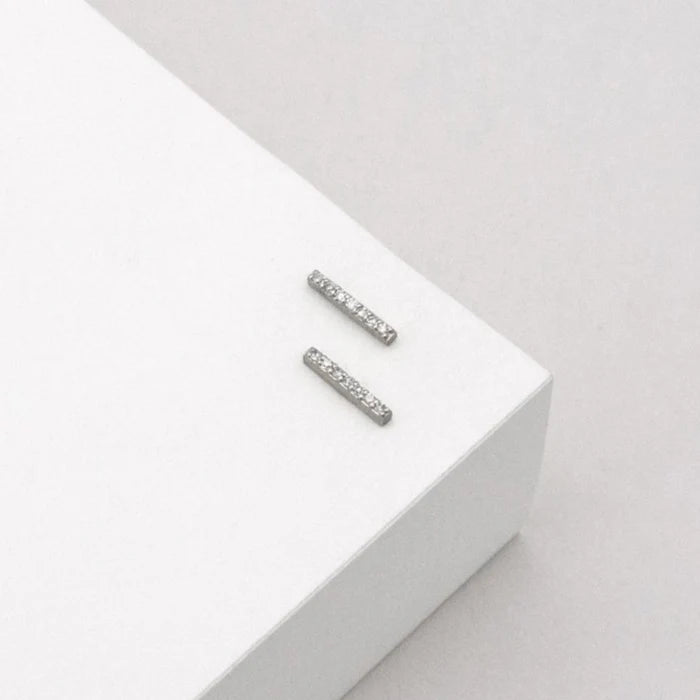 Linda Tahija - Double Diamond Bar Stud