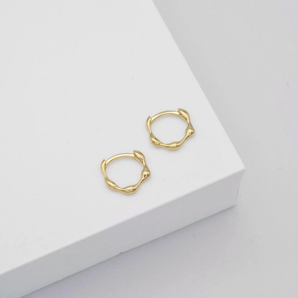 Linda Tahija - Mini Organica Huggie Earrings