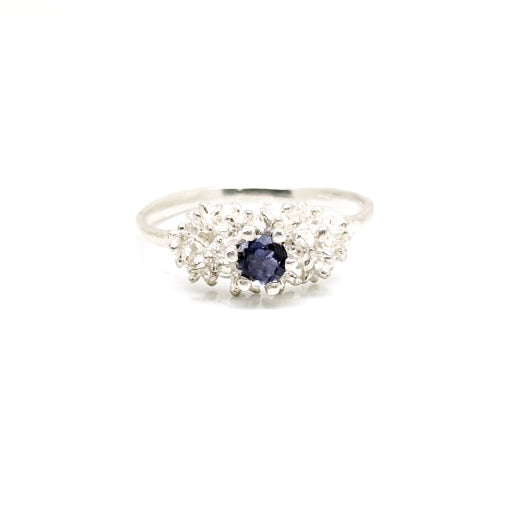 Manuela Igreja - Solitaire Iolite Spur Ring